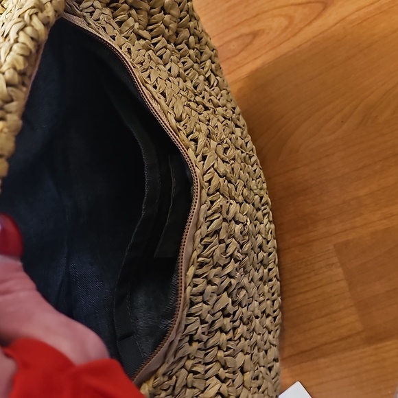 Lu & Elle Across The Waves Sling Bag in Tan•NWT! - Picture 12 of 12